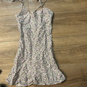 Forever 21 floral brunch mini dress